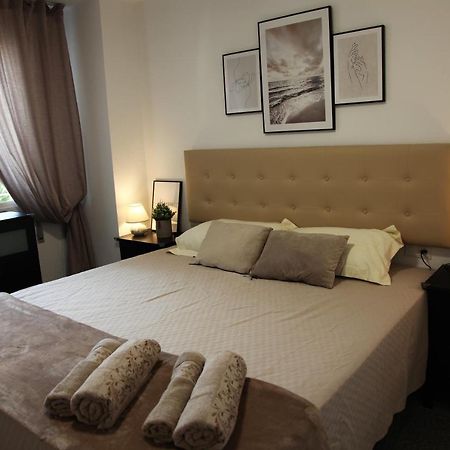 Sitio de Calahonda Art-Apart Caronte In Riviera Del Sol, Mijas Costa מראה חיצוני תמונה