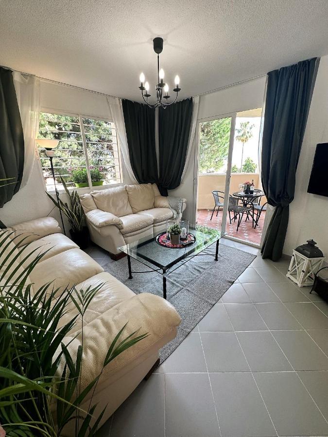 Sitio de Calahonda Art-Apart Caronte In Riviera Del Sol, Mijas Costa מראה חיצוני תמונה