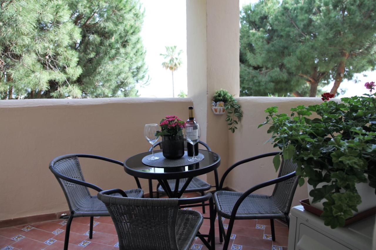 Sitio de Calahonda Art-Apart Caronte In Riviera Del Sol, Mijas Costa מראה חיצוני תמונה